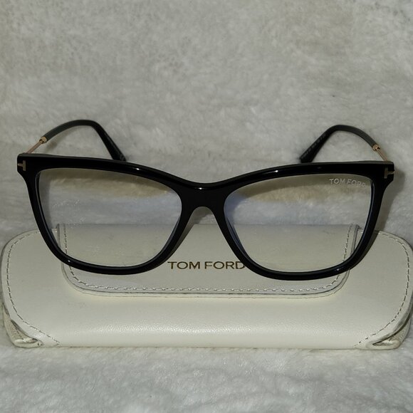 SOLD! TOM FORD TF5824 - Black Eyeglasses with Magnetic Clip-on Sunglasses - Picture 7 of 16